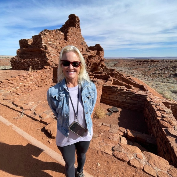 Meet your Posher, Andrea - Picture 5 of 16